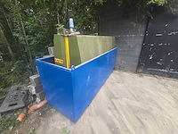 Olietank - afbeelding 1 van  3