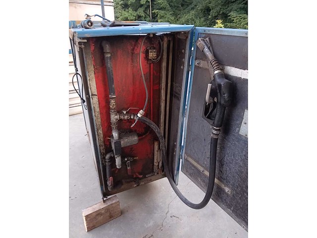 Olietank - afbeelding 3 van  4