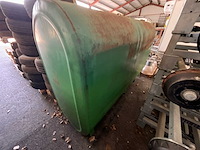 Olietank - afbeelding 6 van  6