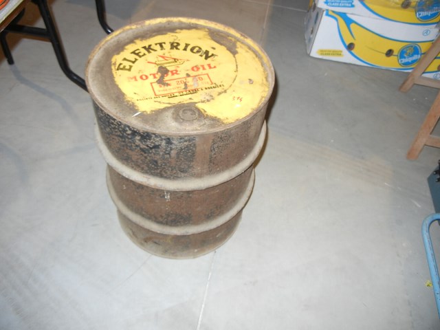 Olievat - afbeelding 2 van  2