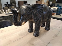 Olifant fontein - afbeelding 1 van  5