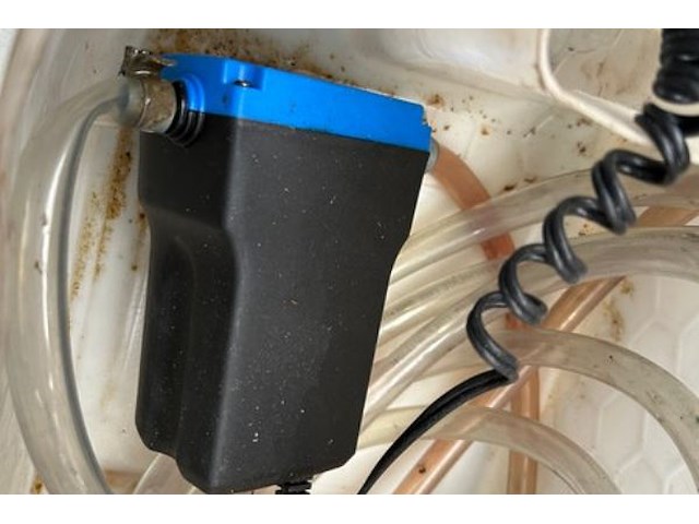 Olipomp - afbeelding 2 van  3