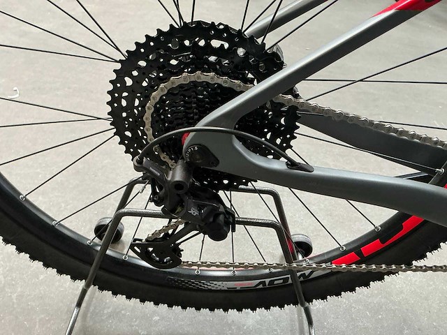 Olmo bignone mountainbike - afbeelding 3 van  5