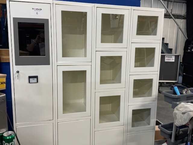 Olssen - locker - verkoopautomaat - afbeelding 3 van  3