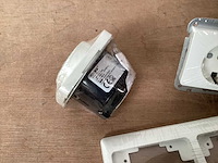 Olympic dimmer met stopcontact en afdekraam, complete set (18x) - afbeelding 3 van  3