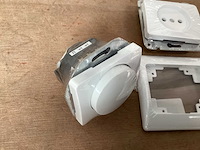 Olympic dimmer met stopcontact en afdekraam, complete set (60x) - afbeelding 2 van  3