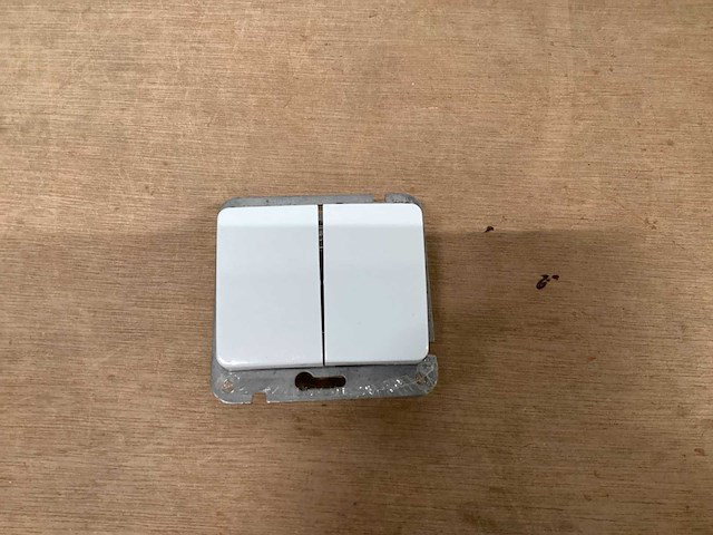 Olympic schakelaar dubbel inbouw (324x) - afbeelding 1 van  4