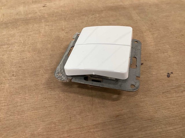 Olympic schakelaar dubbel inbouw (324x) - afbeelding 3 van  4