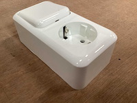 Olympic schakelaar + ra stopcontact (200x) - afbeelding 3 van  5