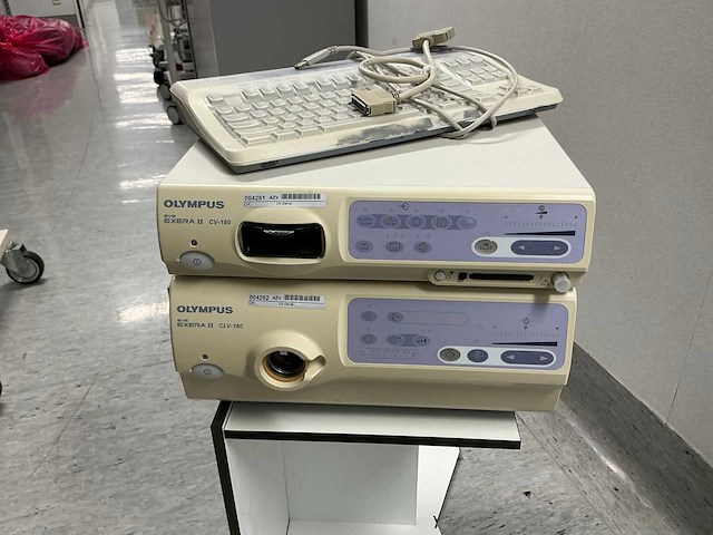 Olympus exera ii koude lichtbron met camera controller - afbeelding 1 van  3