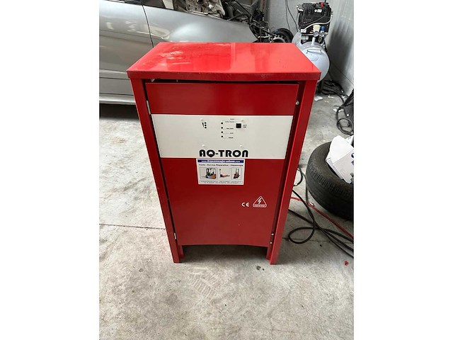 Om carelli elevatori - 2016 - xe18-3 - vorkheftruck - afbeelding 15 van  16