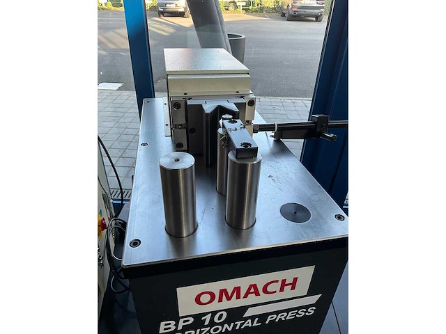 Omach - 2024 - bp10 - hydraulische pers - afbeelding 1 van  8