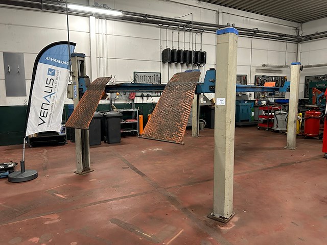 Omcn 4-paals hefbrug 3500 kg - afbeelding 1 van  20