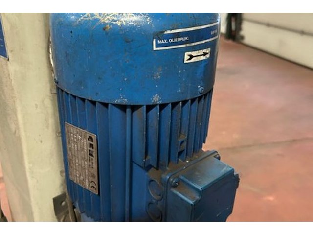 Omcn 4-paals hefbrug 3500 kg - afbeelding 16 van  20