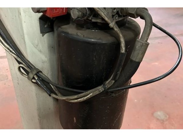 Omcn 4-paals hefbrug 3500 kg - afbeelding 18 van  20