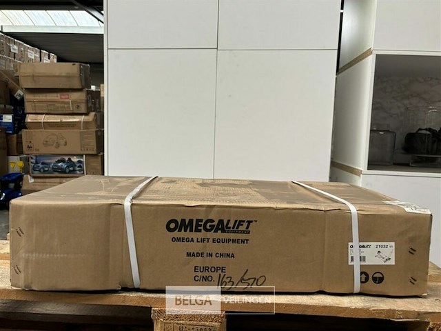 Omega 21032 3t hydraulic service jack - afbeelding 1 van  2
