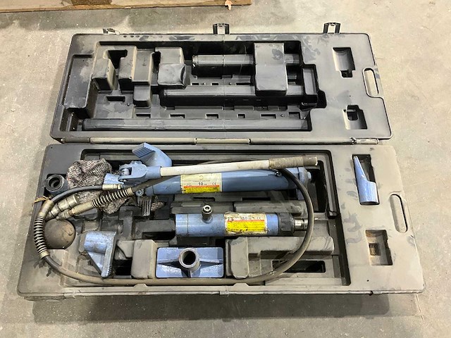 Omega 4350p handhydraulische krik - afbeelding 1 van  10