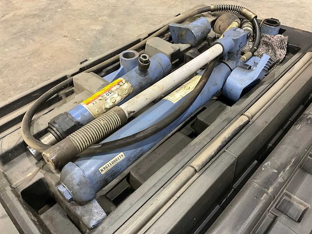 Omega 4350p handhydraulische krik - afbeelding 9 van  10