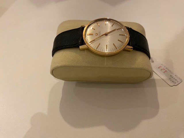 Omega set van 2 polshorloges - afbeelding 11 van  12