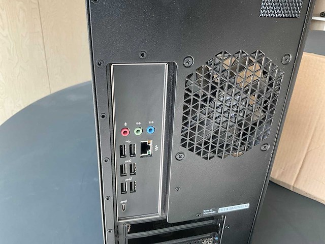 Omen tpc-w058-mt desktop pc - afbeelding 8 van  10
