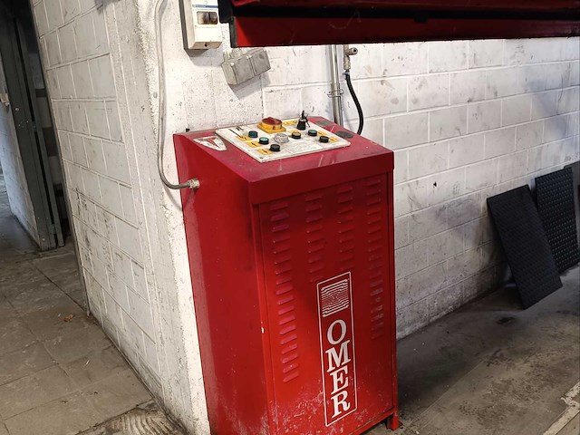 Omer viva 44 schaarlift - afbeelding 4 van  5