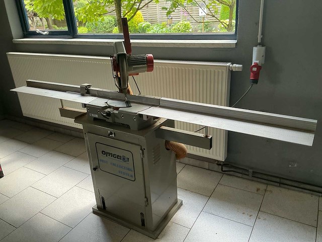 Omga t55 300p zaagtafel - afbeelding 1 van  6