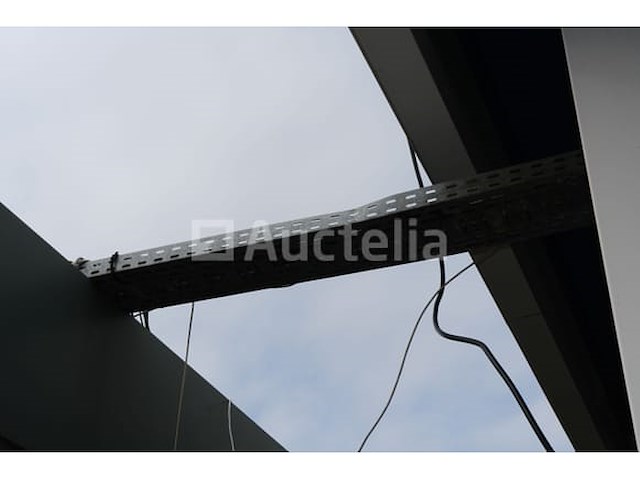 Omgebouwde kantoorcontainers - afbeelding 6 van  40