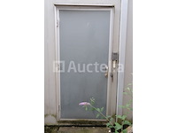 Omgebouwde kantoorcontainers - afbeelding 10 van  40