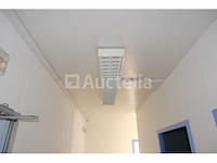 Omgebouwde kantoorcontainers - afbeelding 15 van  40