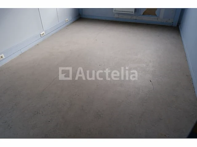 Omgebouwde kantoorcontainers - afbeelding 22 van  40