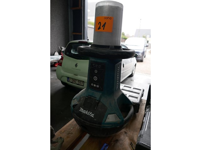 Omgevingslamp makita - afbeelding 1 van  4