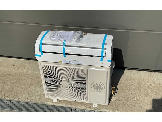Omkeerbare airconditioning - afbeelding 2 van  2