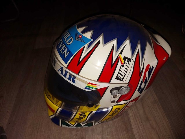 Omp - 1988 - f 1 - formule 1 helm ex a.würz met handtekening - afbeelding 1 van  6