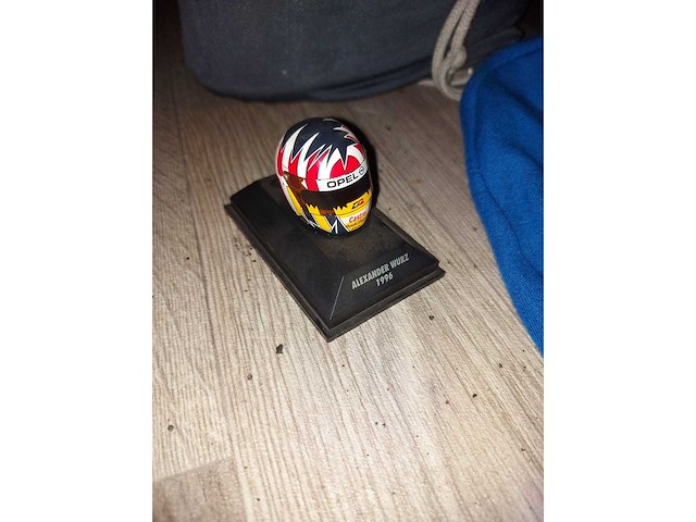 Omp - 1988 - f 1 - formule 1 helm ex a.würz met handtekening - afbeelding 3 van  6