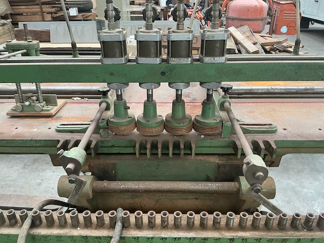 Ompec horizontale meerspillige boormachine - afbeelding 11 van  13