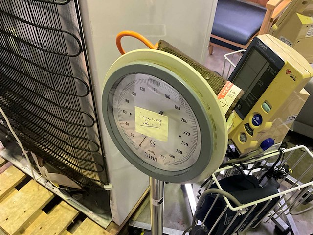 Omron hem-907 bloeddrukmeter (5x) - afbeelding 7 van  9