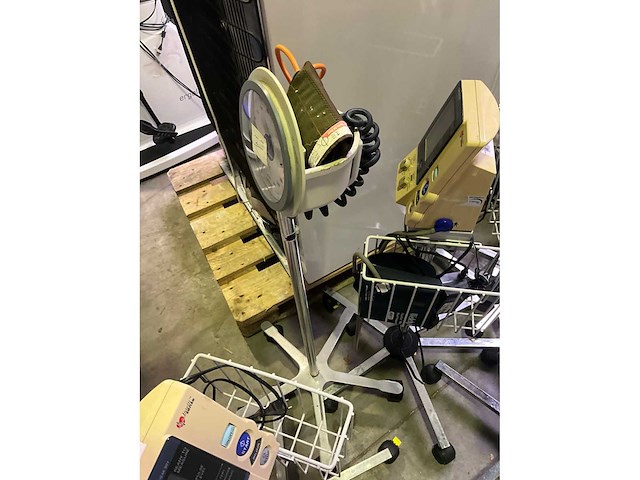 Omron hem-907 bloeddrukmeter (5x) - afbeelding 8 van  9