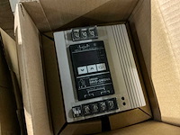 Omron power supply - afbeelding 1 van  2