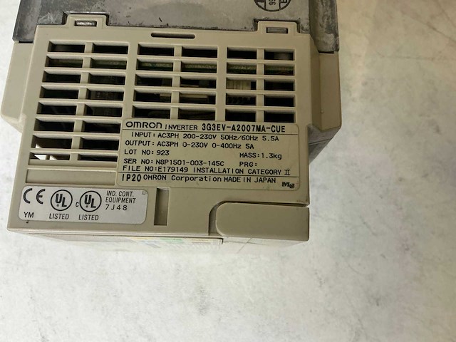 Omron sysdrive 3g3ev frequentieregelaar (4x) - afbeelding 6 van  6