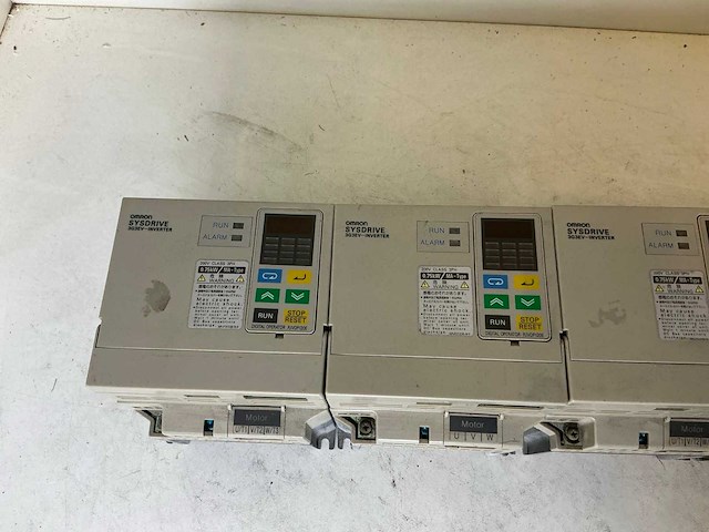 Omron sysdrive 3g3ev frequentieregelaar (4x) - afbeelding 4 van  7