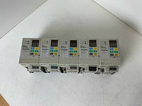 Omron sysdrive 3g3ev frequentieregelaar (5x) - afbeelding 2 van  5