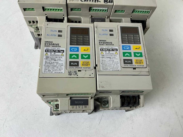 Omron sysdrive 3g3ev frequentieregelaar (5x) - afbeelding 2 van  6