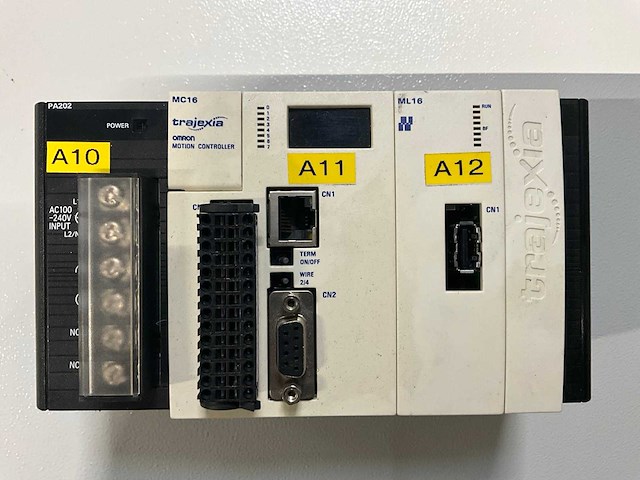 Omron tj1-ml16 controller + rasmi filters (4x) - afbeelding 1 van  8