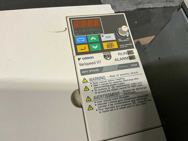 Omron varispeed v7 frequentieregelaar - afbeelding 3 van  4