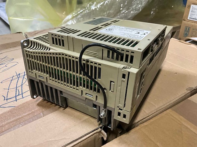 Omron yaskawa sgdh-30de-oy servopack - afbeelding 6 van  7