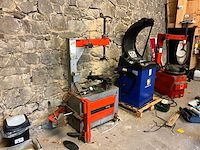 Omt banden de-en montageapparaat - afbeelding 2 van  6