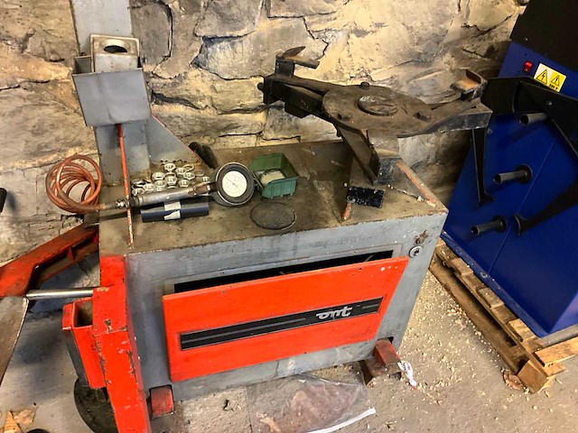 Omt banden de-en montageapparaat - afbeelding 3 van  6