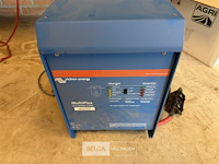 Omvormer multiplus - afbeelding 1 van  5