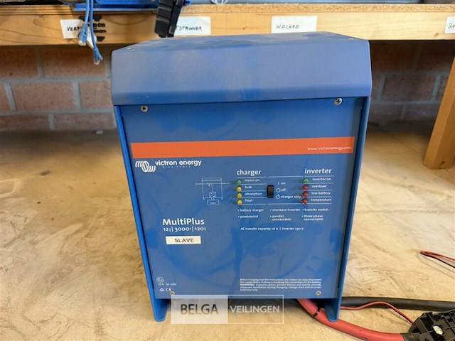 Omvormer multiplus - afbeelding 1 van  6