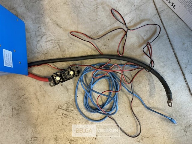 Omvormer multiplus - afbeelding 3 van  6